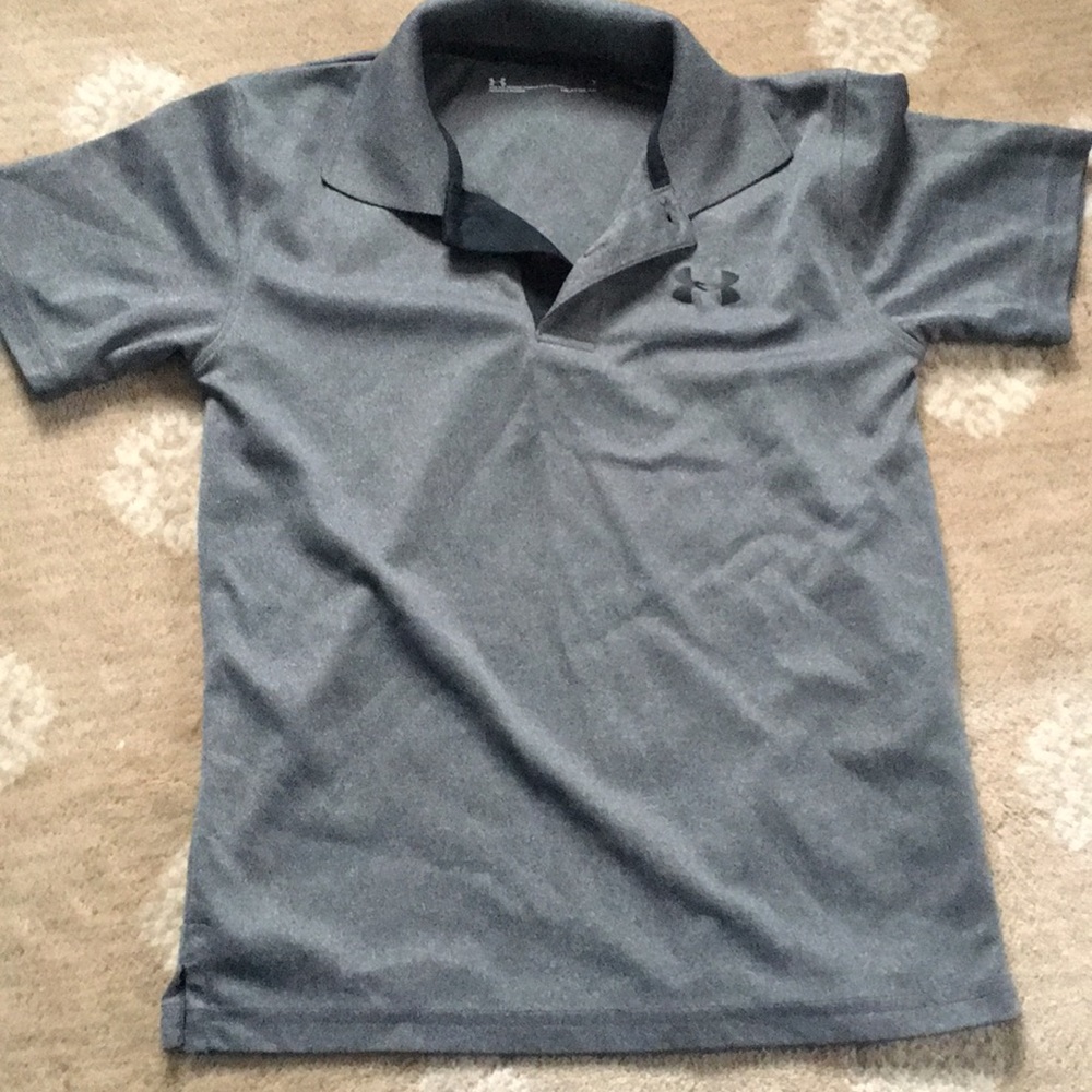 Underarmor collard shirt